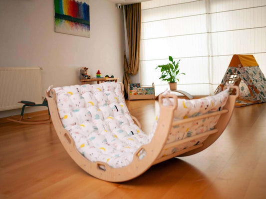 Climbing Arch / Rocker with Flamingo Pattern Pillow